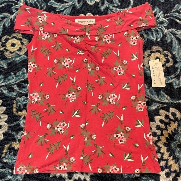Aeropostale Tops - Aeropostale pink floral off the shoulder top M
